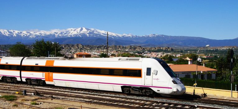Transports publics en Andalousie, Sierra Nevada à Grenade