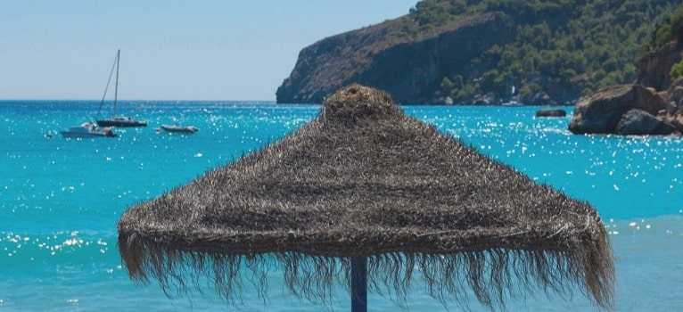 La plage de la Herradura à Almuñécar (Grenade)